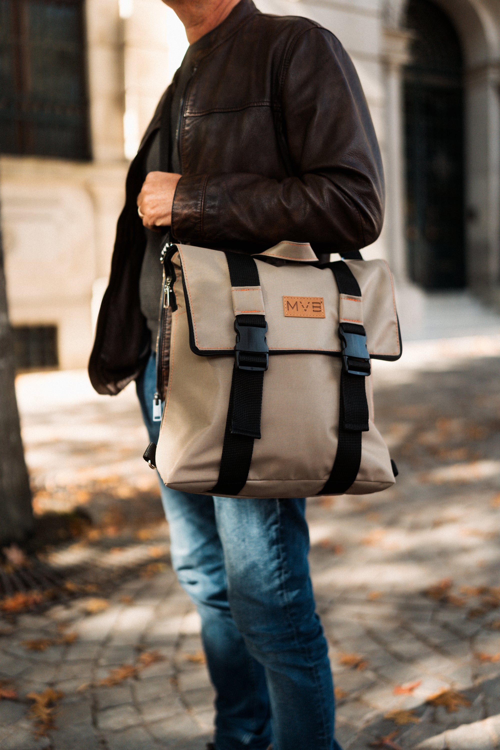 FLEXY BACKPACK - BEIGE